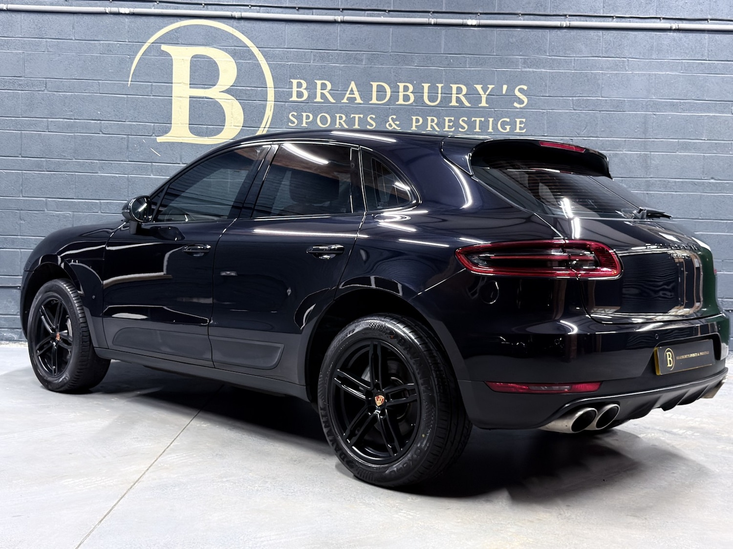 Used Porsche Macan 2017 for sale - 76380319: Photo 74