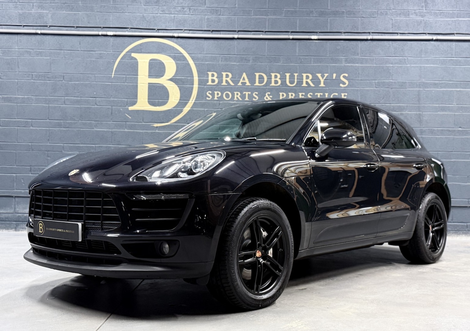 Used Porsche Macan 2017 for sale - 76380319: Photo 92