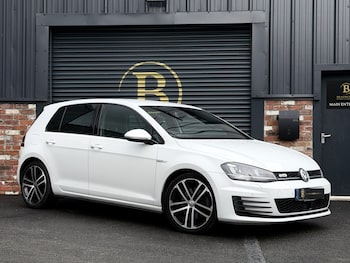 Used Volkswagen Golf 2016 for sale - 78360166: Photo