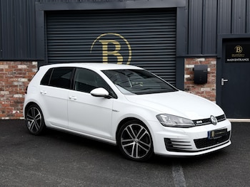 Used Volkswagen Golf 2016 for sale - 78360166: Photo