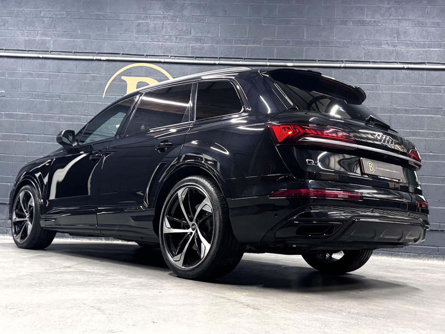 Used Audi Q7 2021 for sale - 76769247: Photo 44