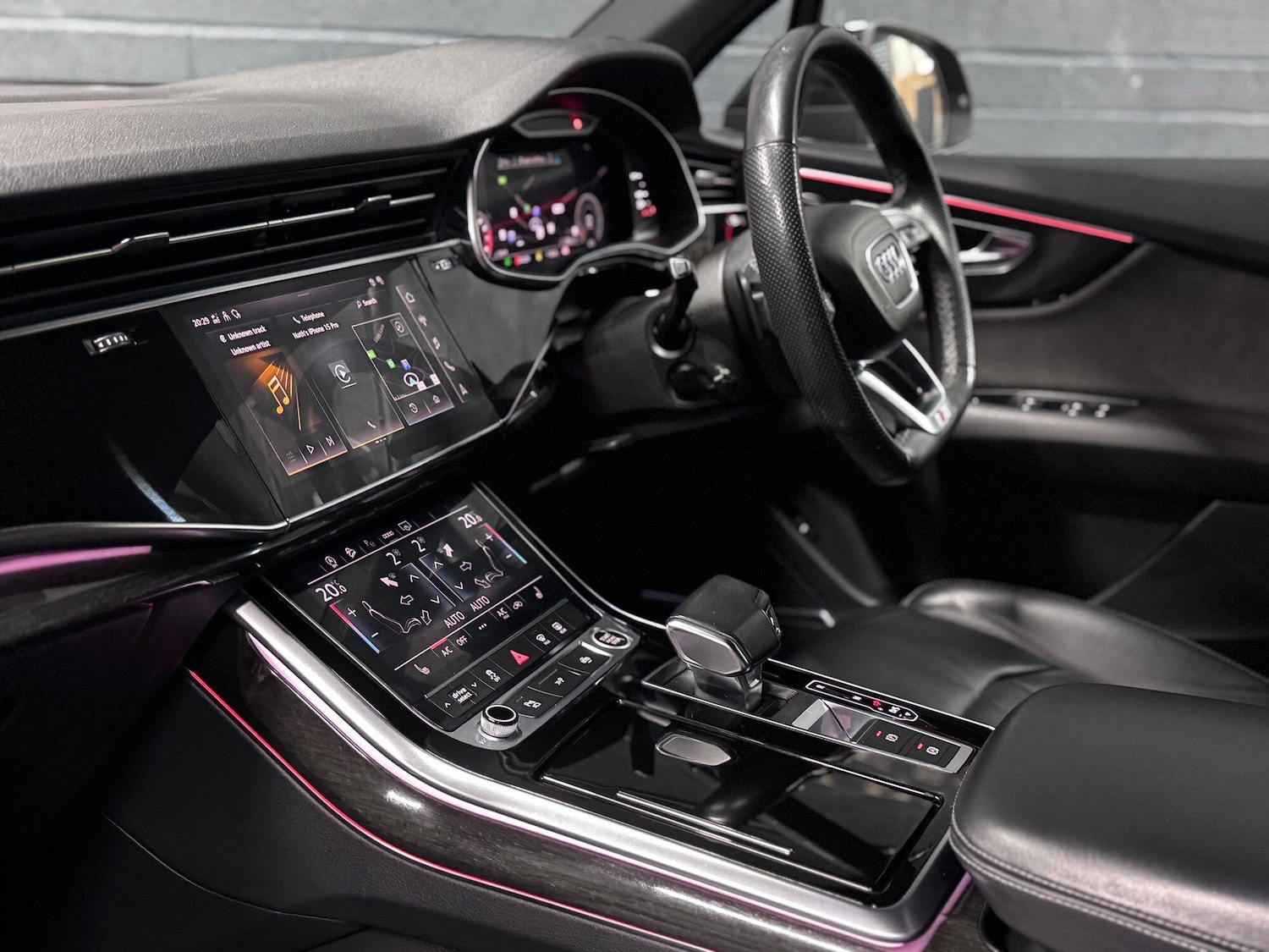 Used Audi Q7 2021 for sale - 76769247: Photo 71