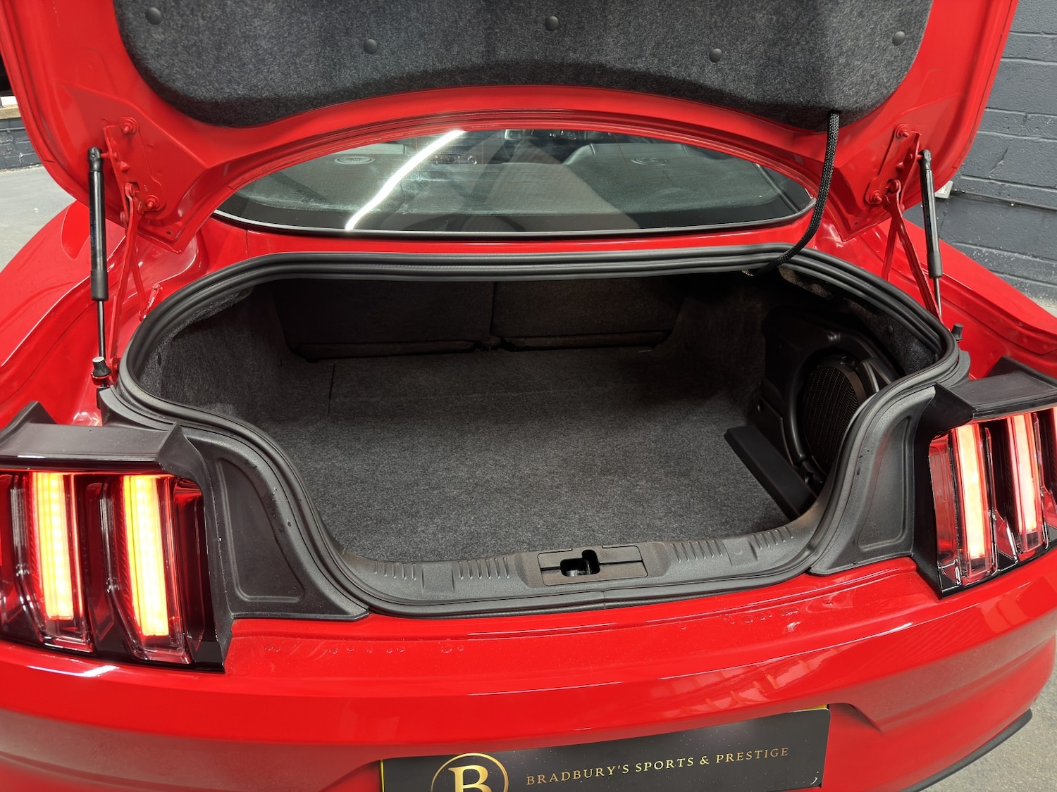 Used Ford Mustang 2018 for sale - 78053323: Photo 72