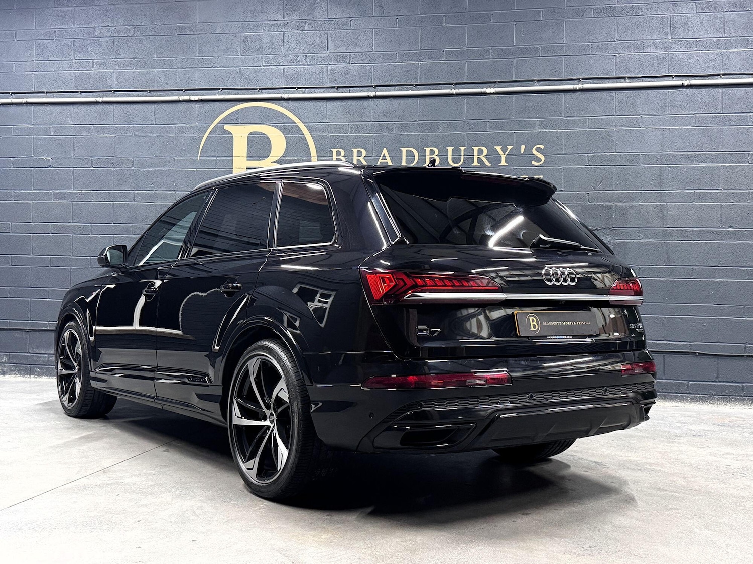 Used Audi Q7 2021 for sale - 76257657: Photo 3