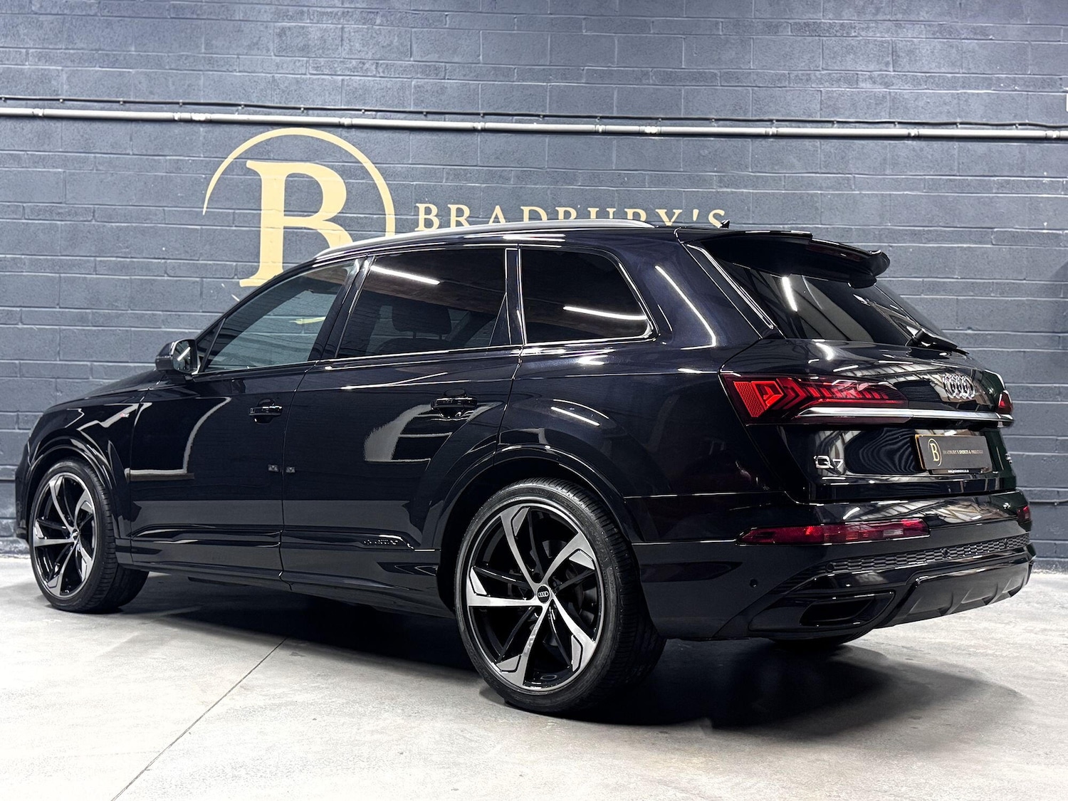 Used Audi Q7 2021 for sale - 76257657: Photo 42
