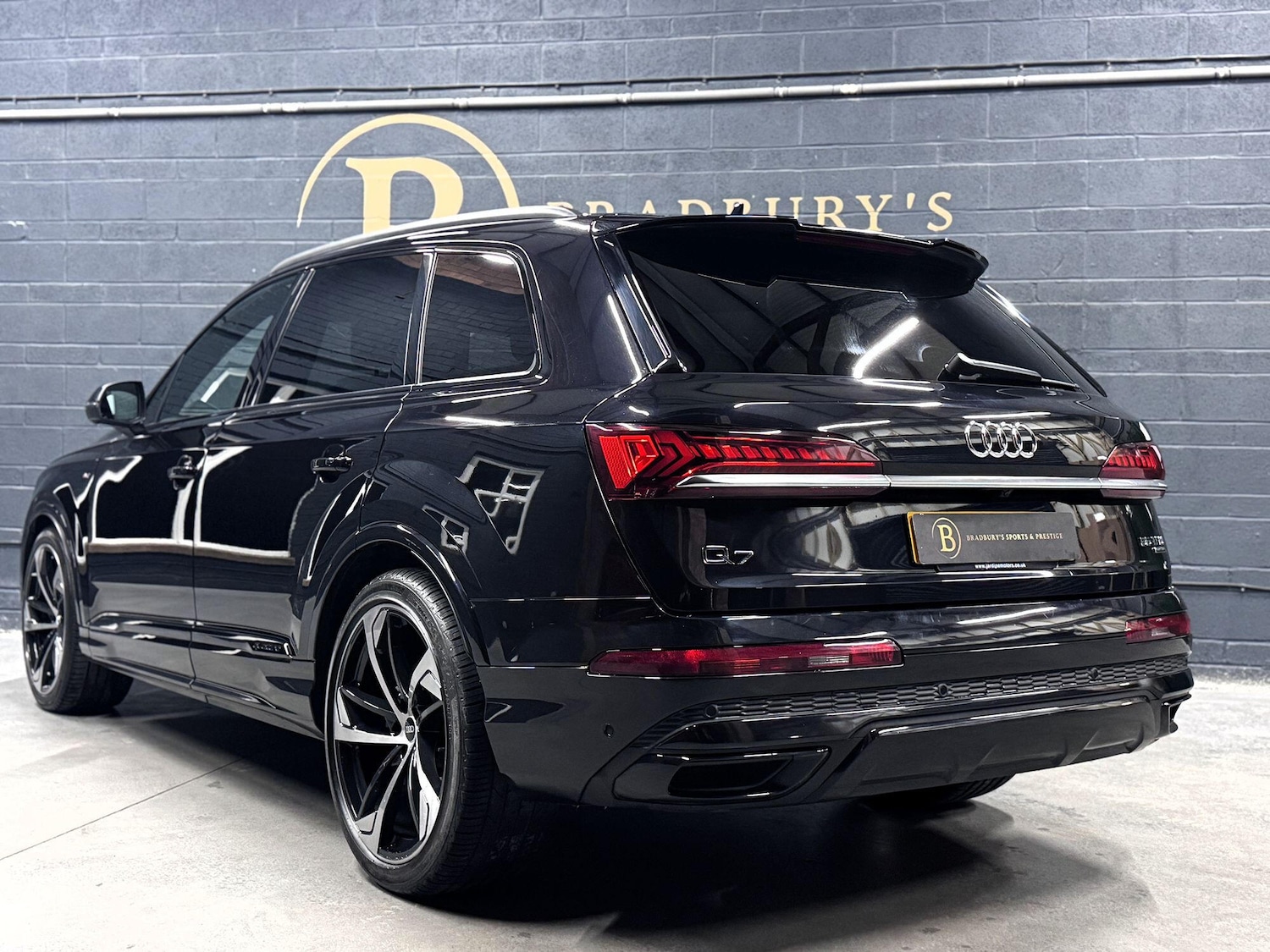 Used Audi Q7 2021 for sale - 76257657: Photo 48