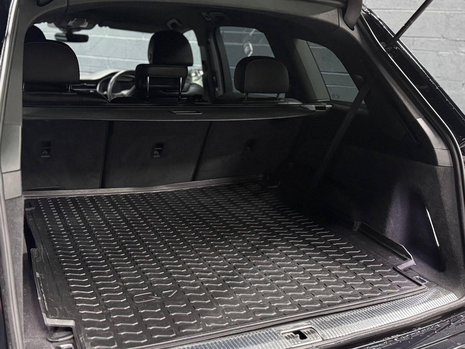 Used Audi Q7 2021 for sale - 76257657: Photo 57