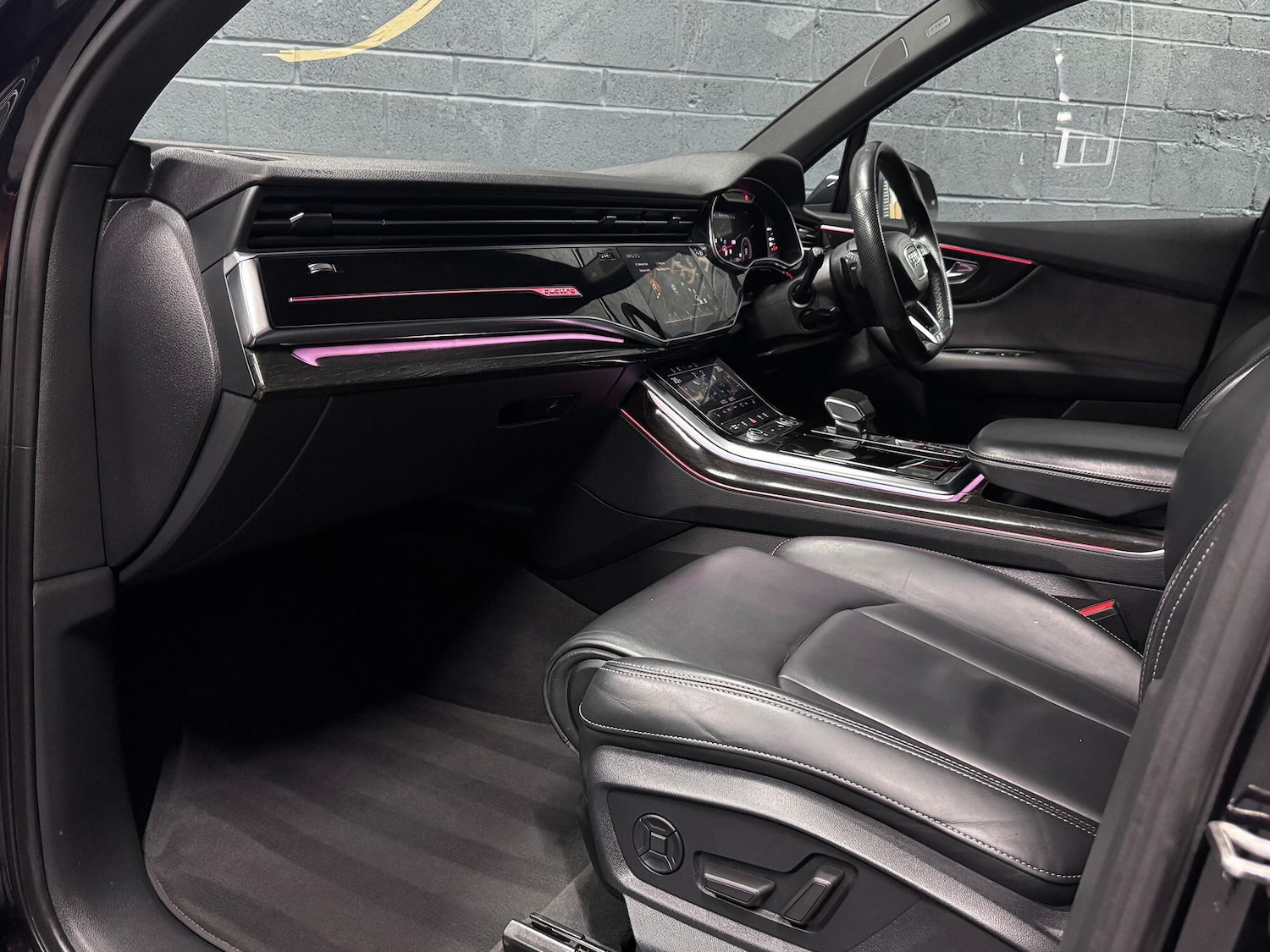 Used Audi Q7 2021 for sale - 76257657: Photo 63