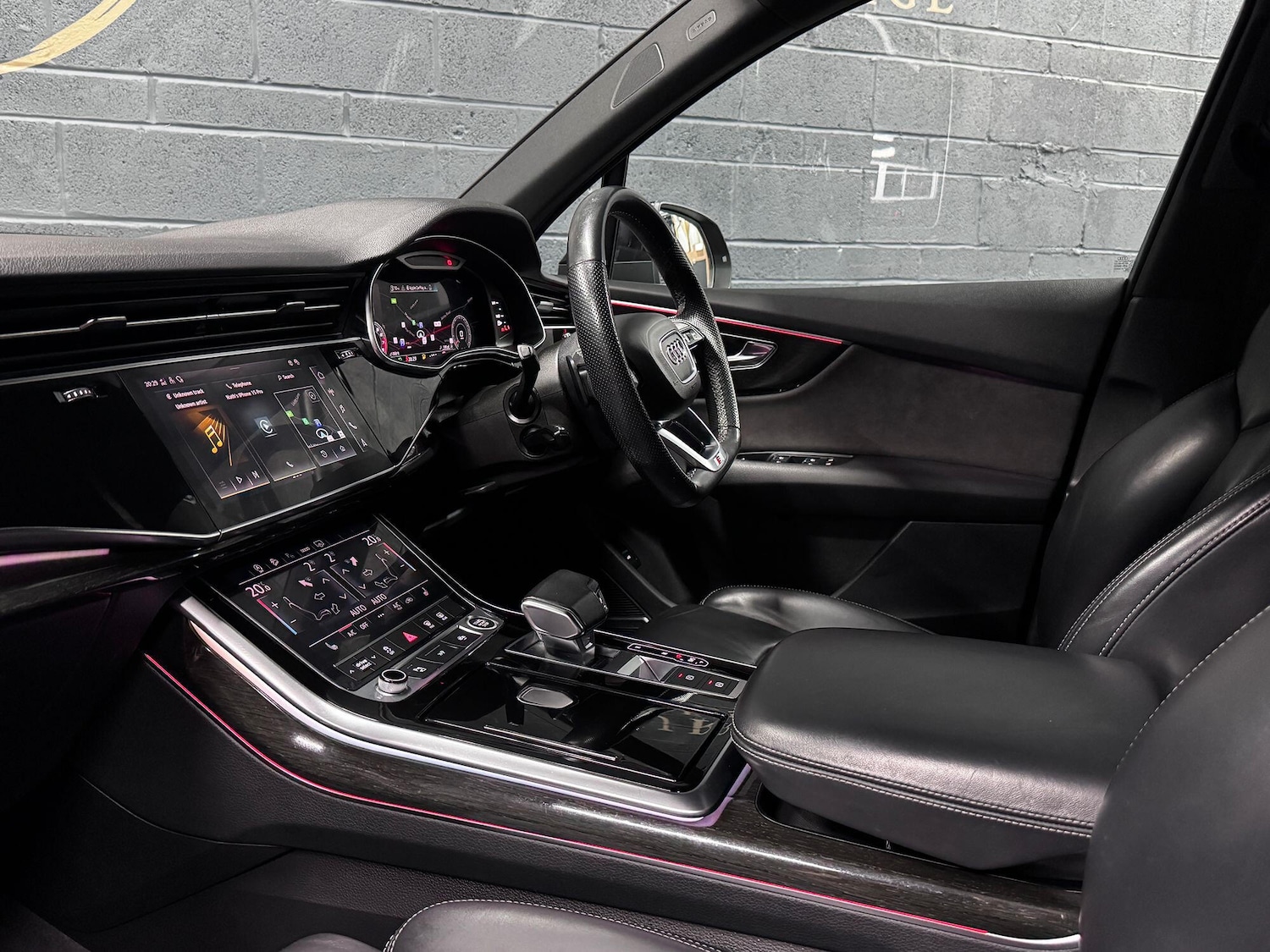 Used Audi Q7 2021 for sale - 76257657: Photo 66