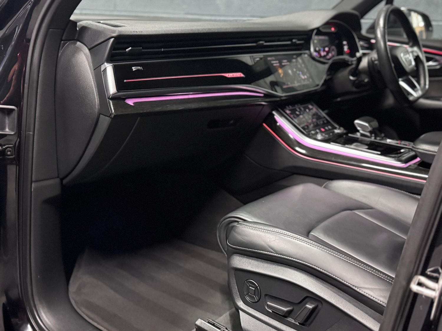 Used Audi Q7 2021 for sale - 76257657: Photo 68