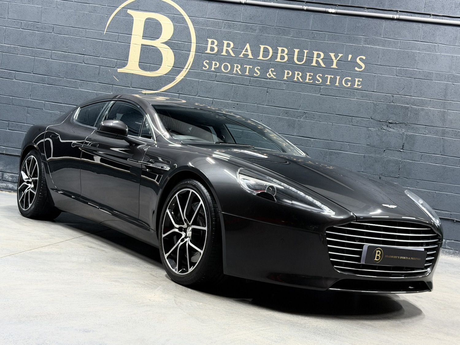 Used Aston Martin Rapide 2013 for sale - 78217997: Photo 11
