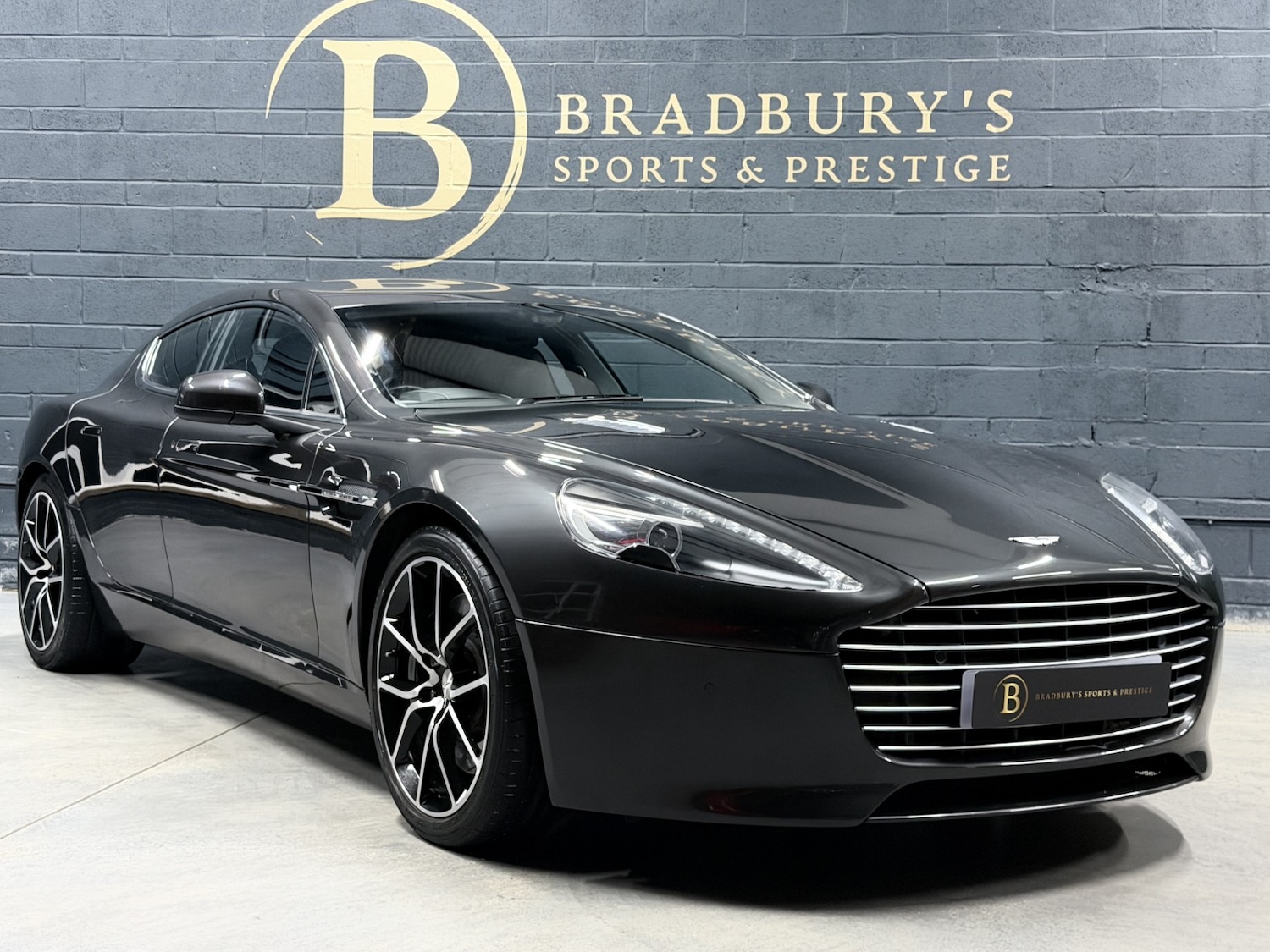 Used Aston Martin Rapide 2013 for sale - 78217997: Photo 14