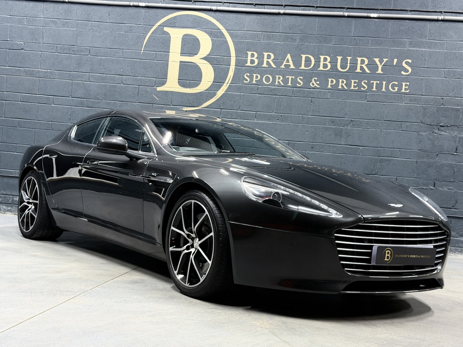 Used Aston Martin Rapide 2013 for sale - 78217997: Photo 18
