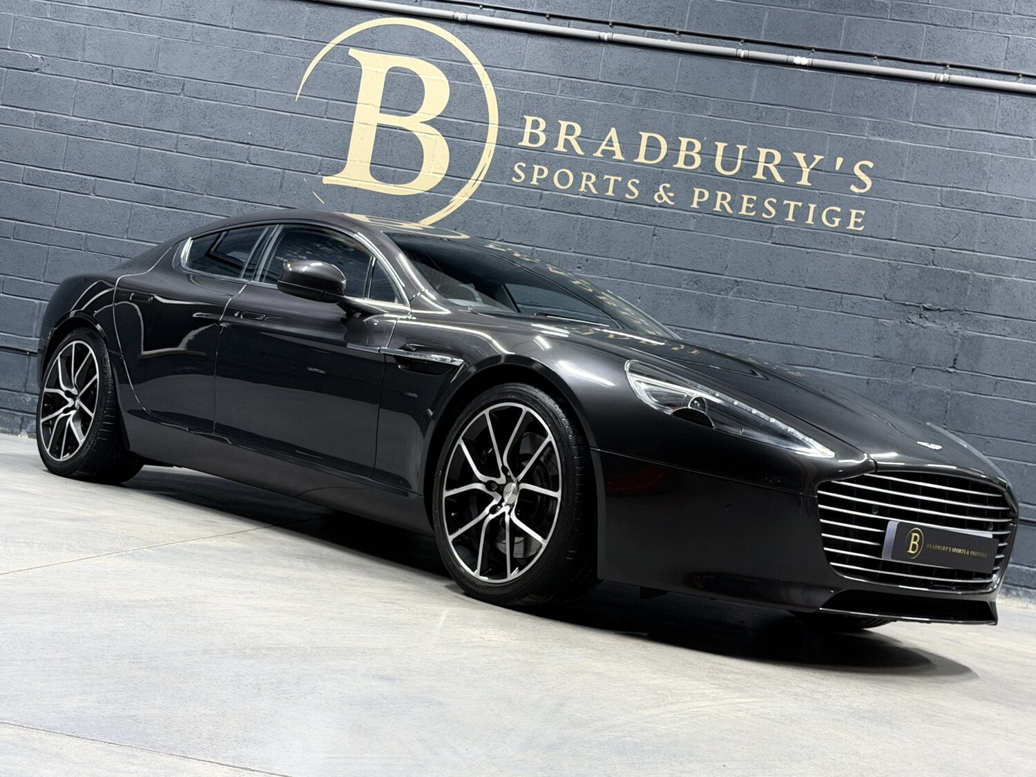 Used Aston Martin Rapide 2013 for sale - 78217997: Photo 24