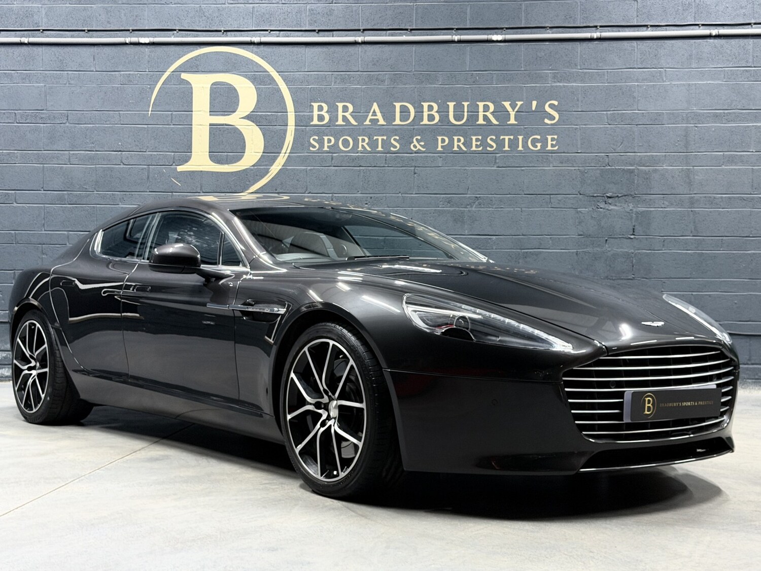 Used Aston Martin Rapide 2013 for sale - 78217997: Photo 27