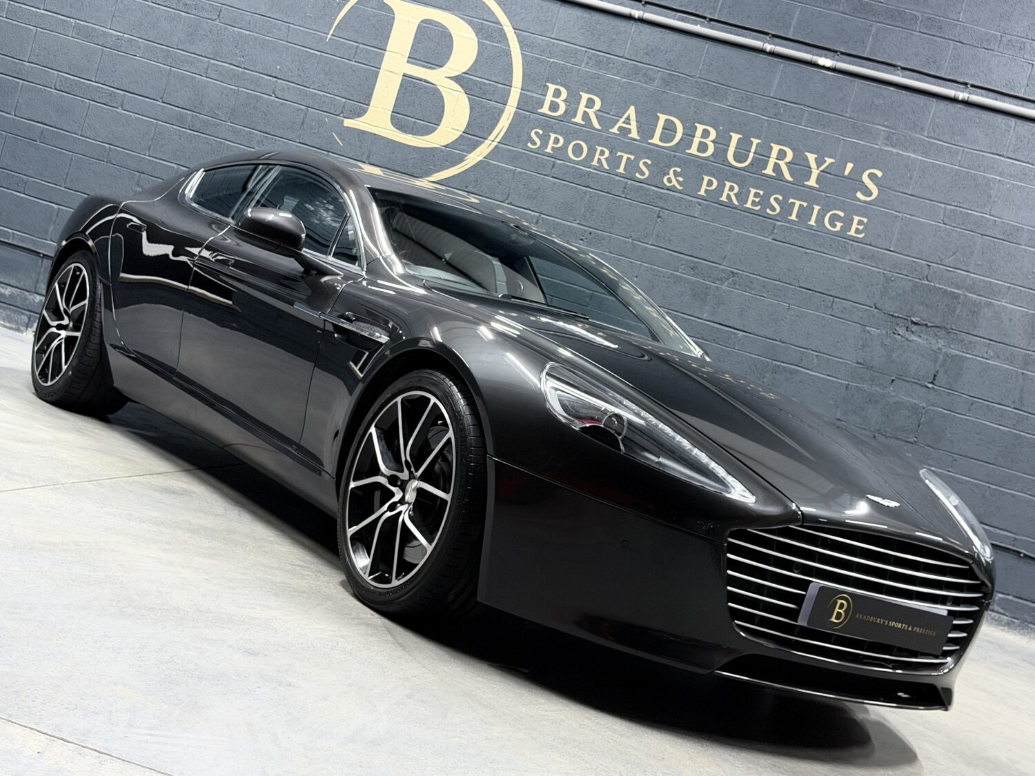 Used Aston Martin Rapide 2013 for sale - 78217997: Photo 29