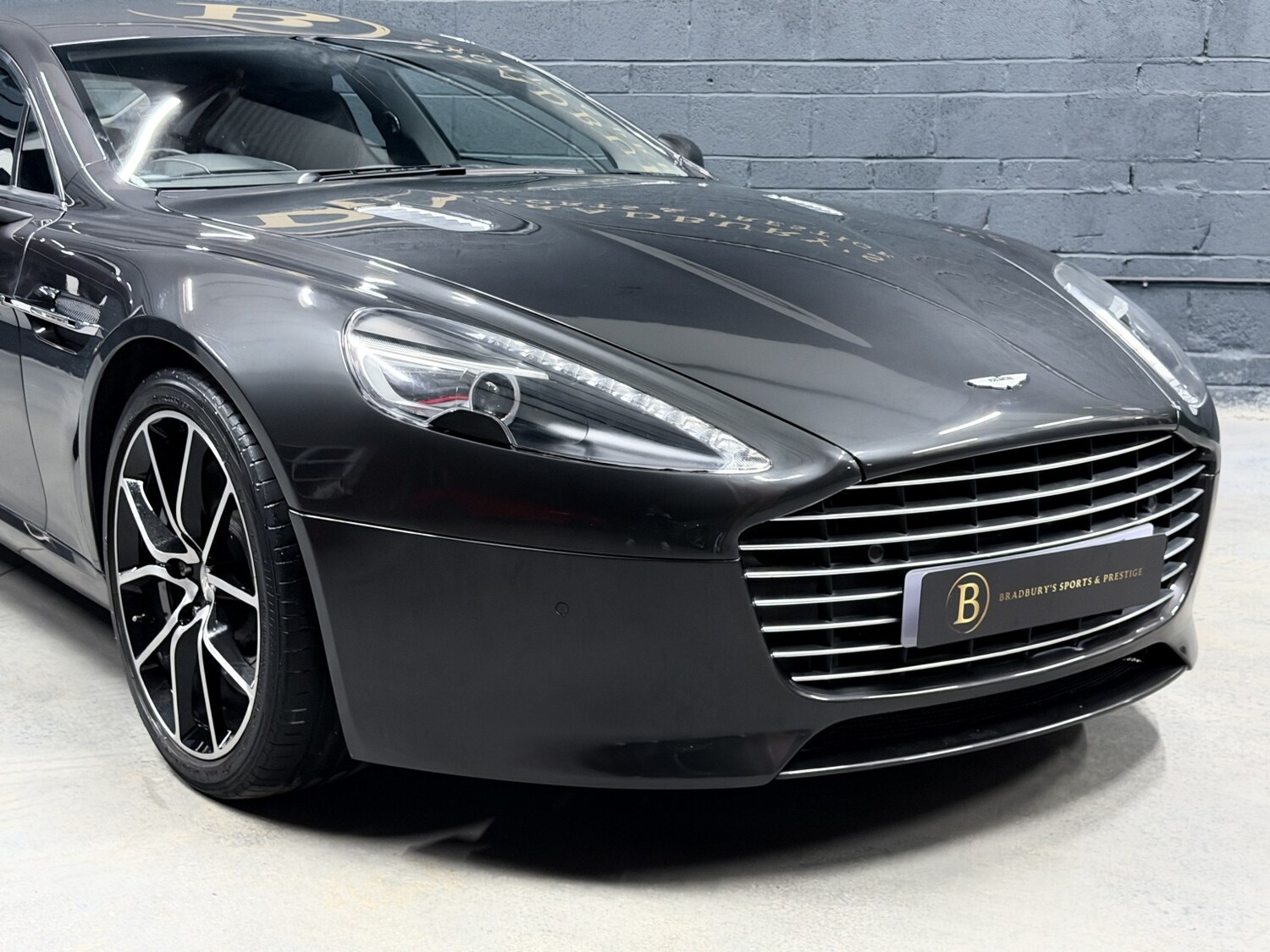 Used Aston Martin Rapide 2013 for sale - 78217997: Photo 47