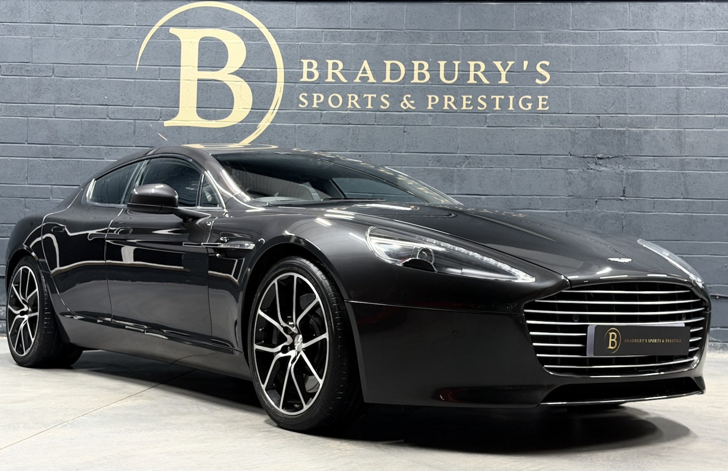 Used Aston Martin Rapide 2013 for sale - 78217997: Photo 5