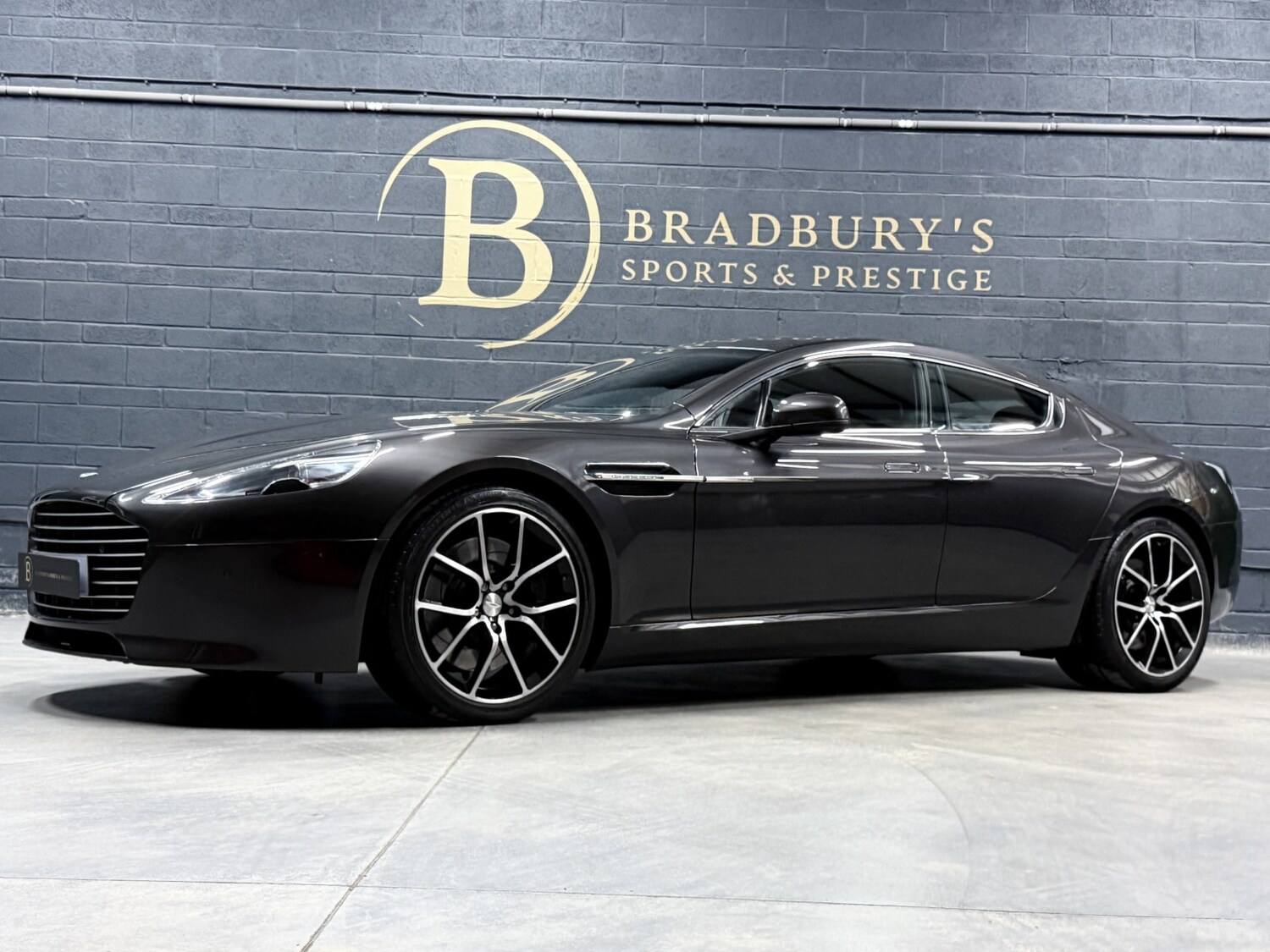 Used Aston Martin Rapide 2013 for sale - 78217997: Photo 52