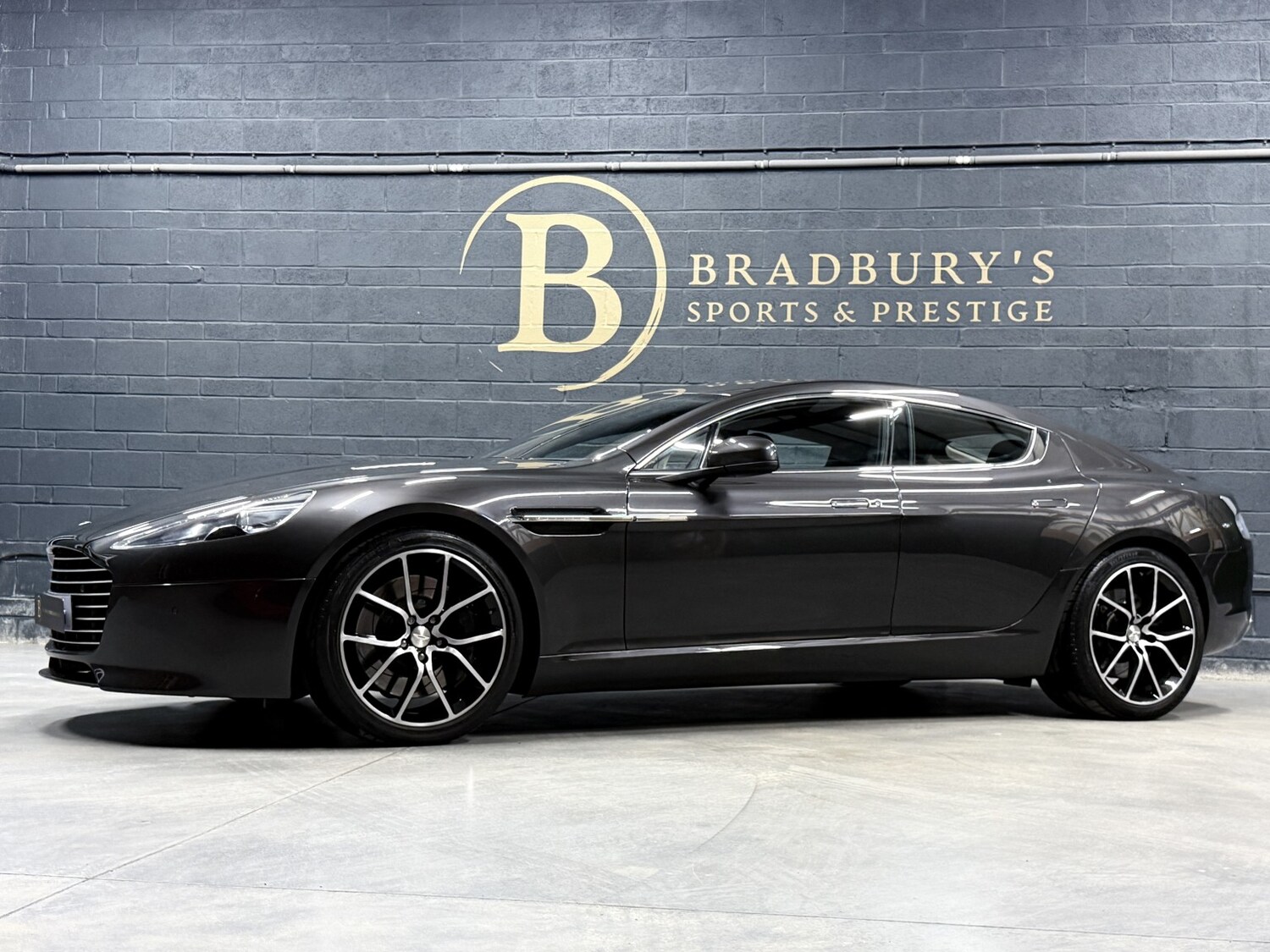 Used Aston Martin Rapide 2013 for sale - 78217997: Photo 53