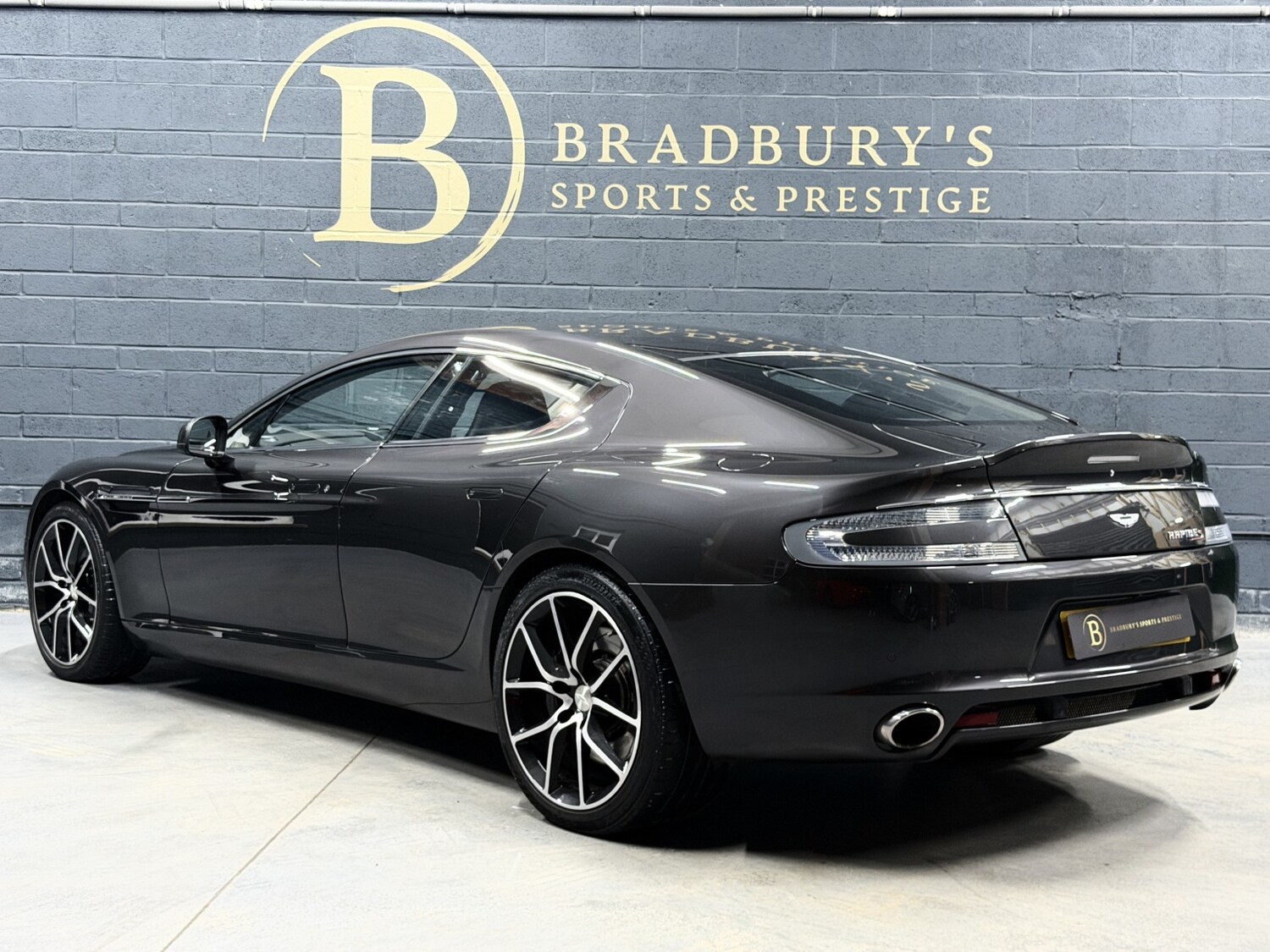 Used Aston Martin Rapide 2013 for sale - 78217997: Photo 54