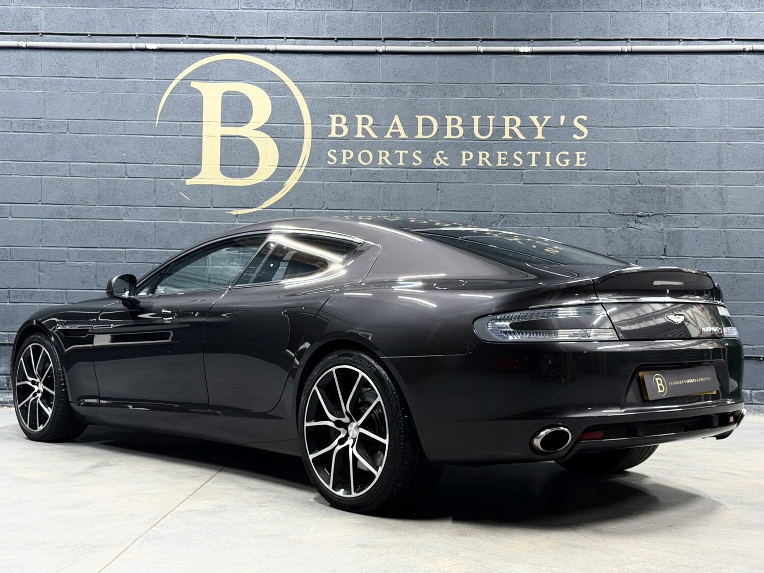 Used Aston Martin Rapide 2013 for sale - 78217997: Photo 55