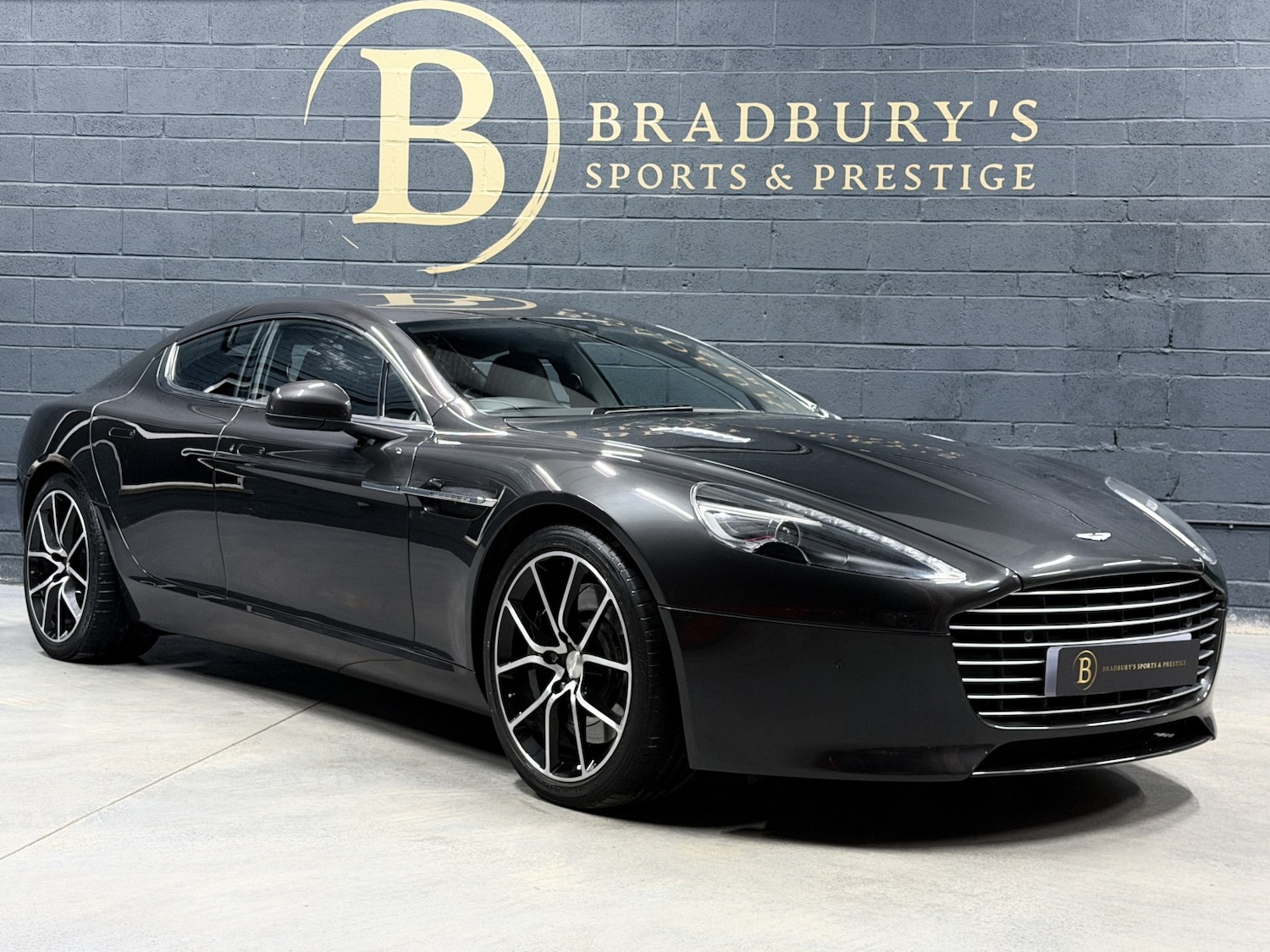 Used Aston Martin Rapide 2013 for sale - 78217997: Photo 6