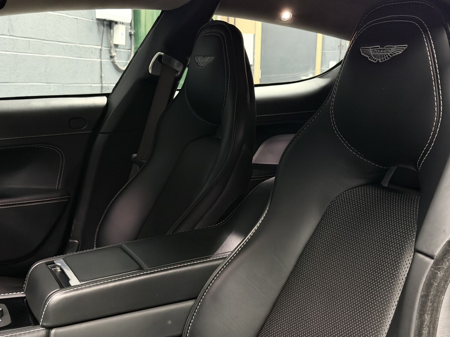 Used Aston Martin Rapide 2013 for sale - 78217997: Photo 74