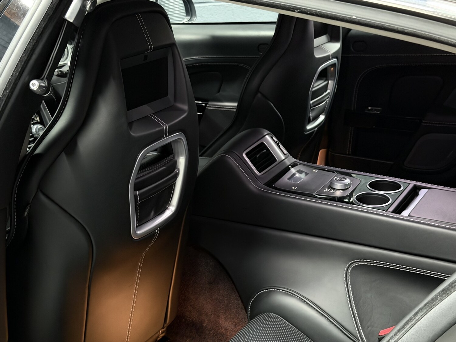 Used Aston Martin Rapide 2013 for sale - 78217997: Photo 79