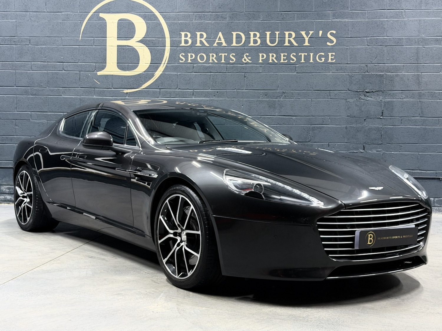 Used Aston Martin Rapide 2013 for sale - 78217997: Photo 8
