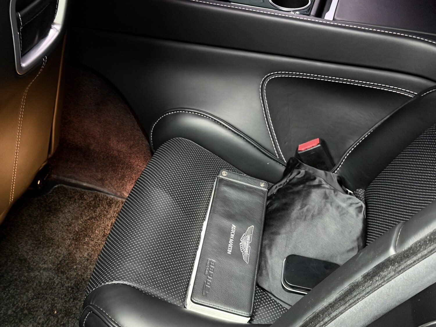 Used Aston Martin Rapide 2013 for sale - 78217997: Photo 81