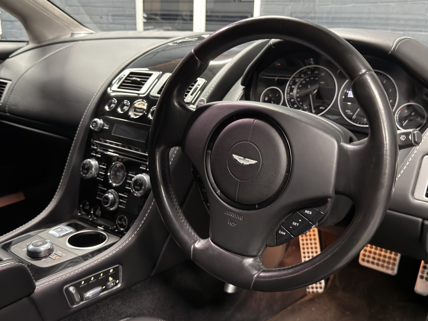 Used Aston Martin Rapide 2013 for sale - 78217997: Photo 92