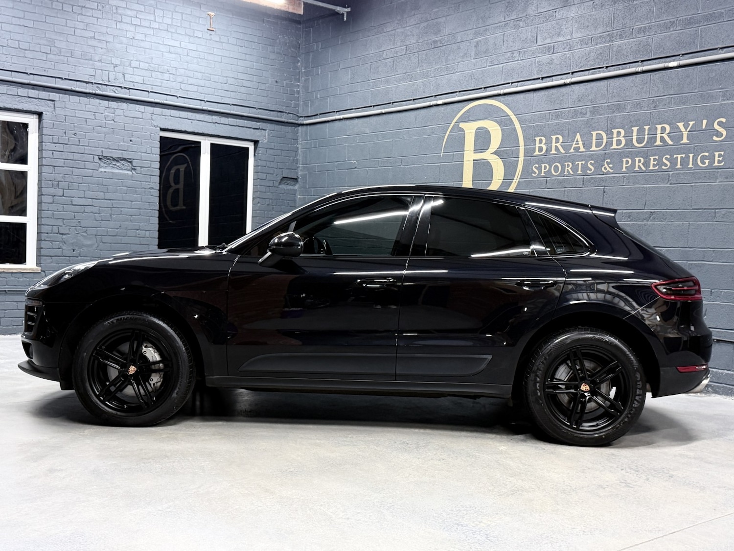 Used Porsche Macan 2017 for sale - 77261682: Photo 11