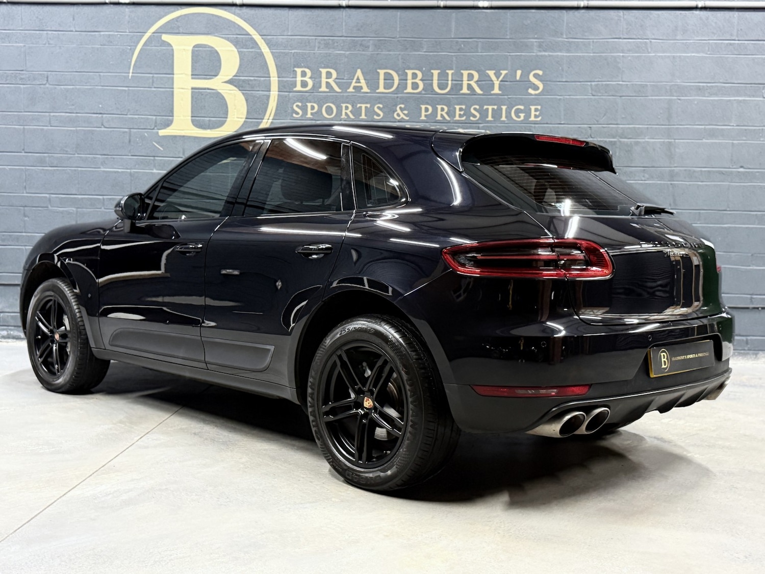 Used Porsche Macan 2017 for sale - 77261682: Photo 12