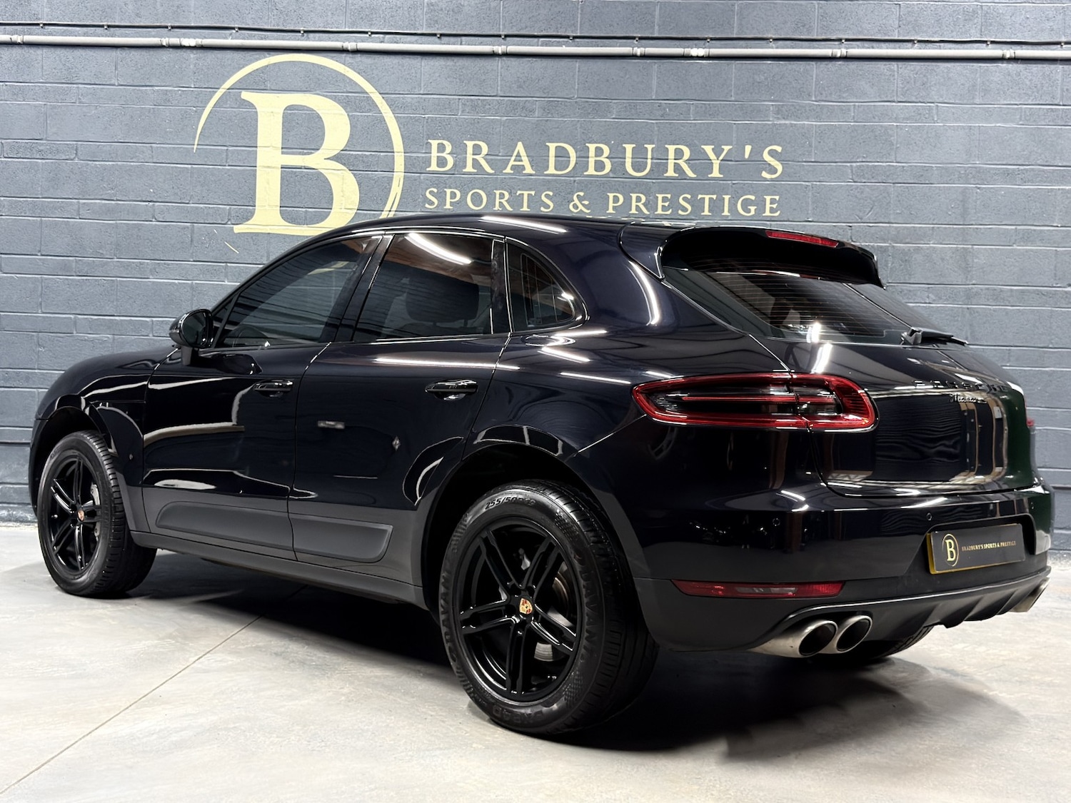 Used Porsche Macan 2017 for sale - 77261682: Photo 21