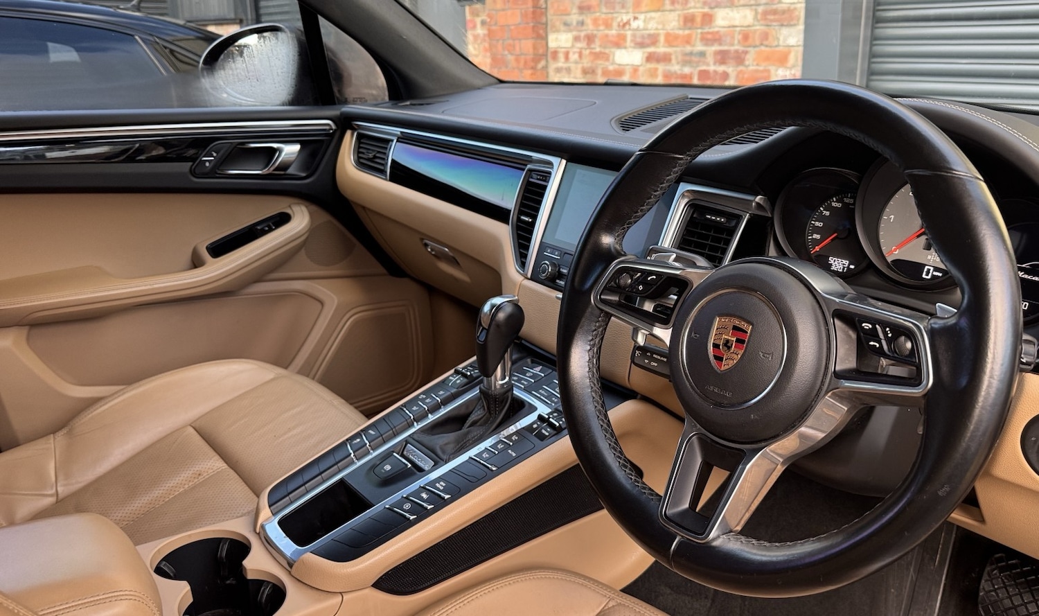 Used Porsche Macan 2017 for sale - 77261682: Photo 28