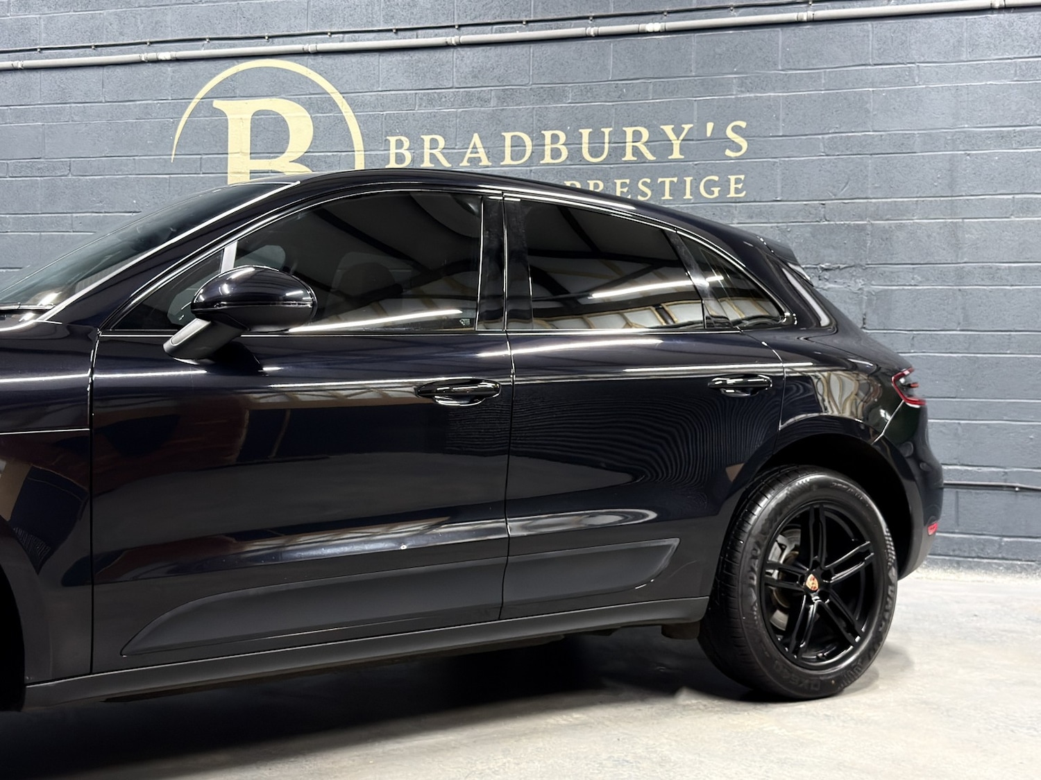 Used Porsche Macan 2017 for sale - 77261682: Photo 6