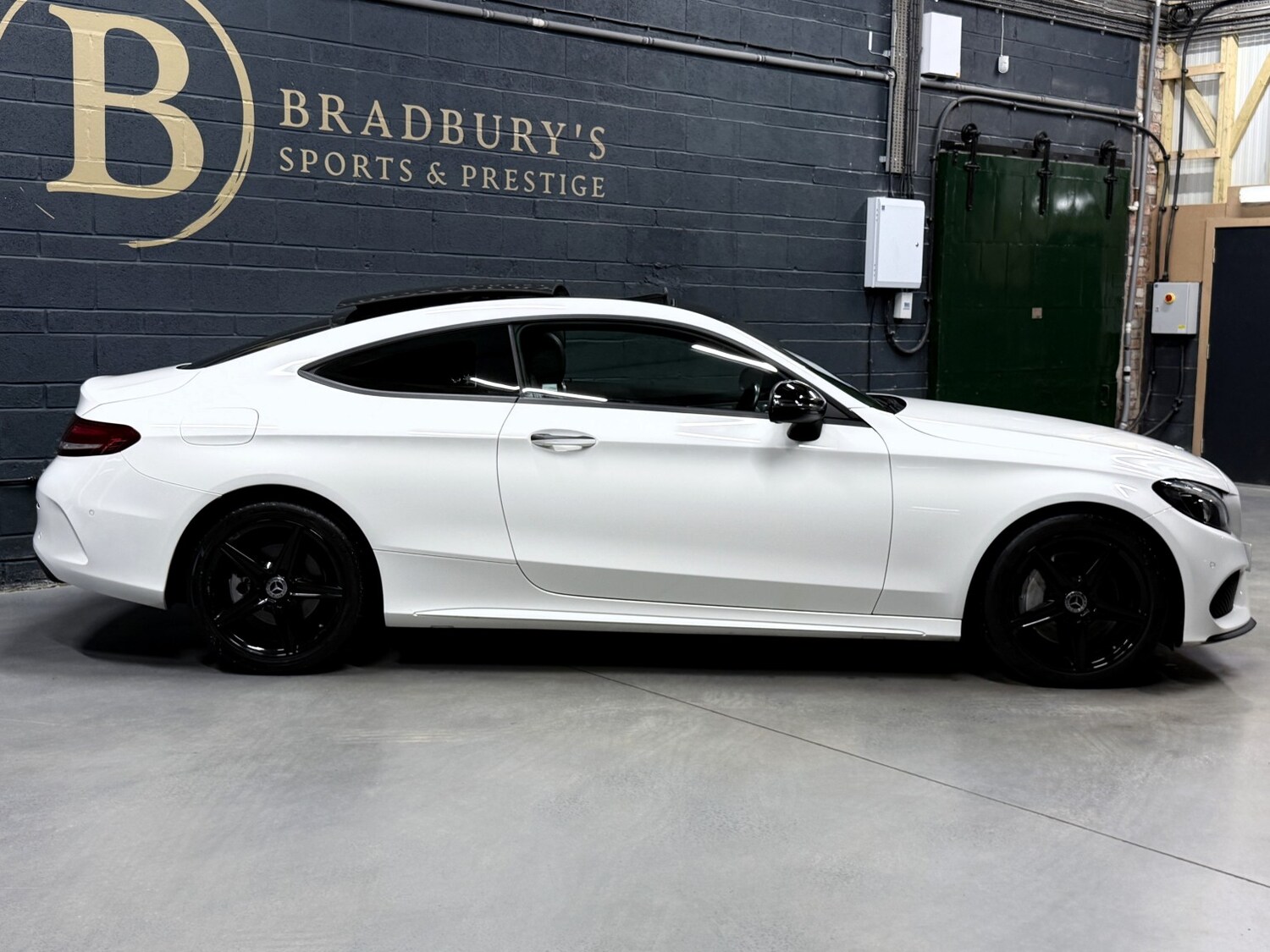 Used Mercedes-Benz C Class 2018 for sale - 78031785: Photo 21