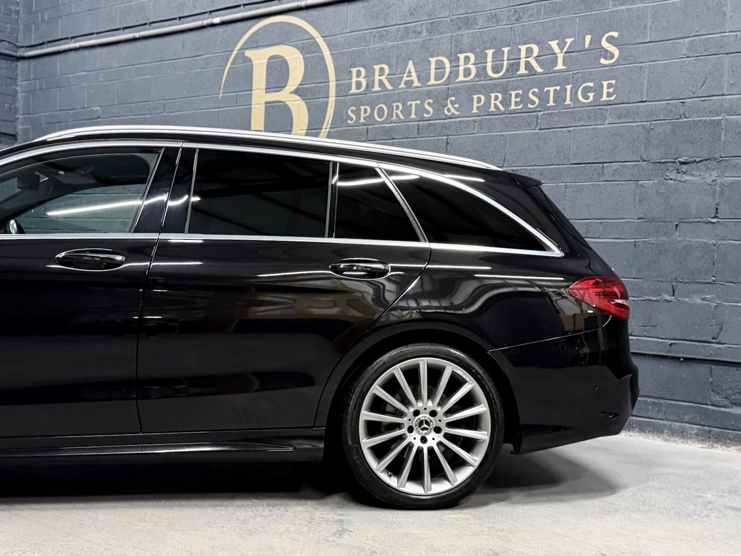 Used Mercedes-Benz C Class 2017 for sale - 77423350: Photo 11