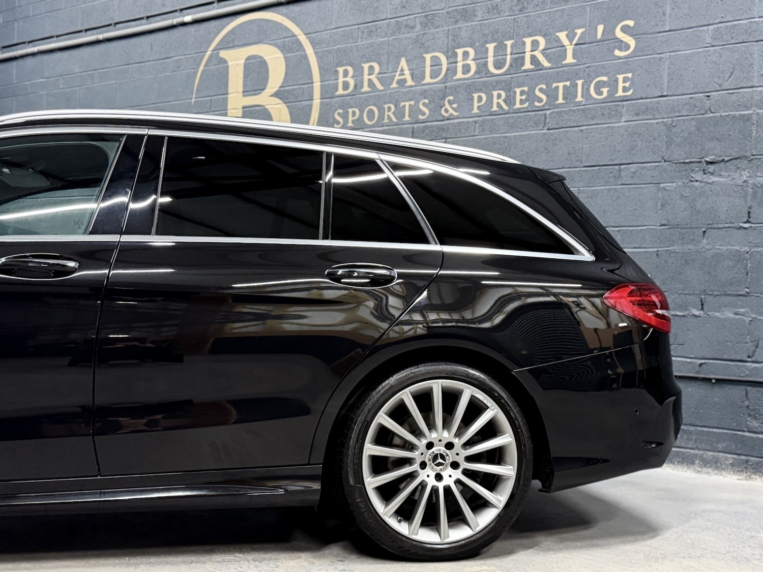 Used Mercedes-Benz C Class 2017 for sale - 77423350: Photo 12