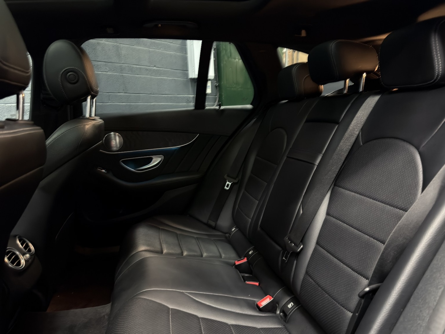 Used Mercedes-Benz C Class 2017 for sale - 77423350: Photo 31