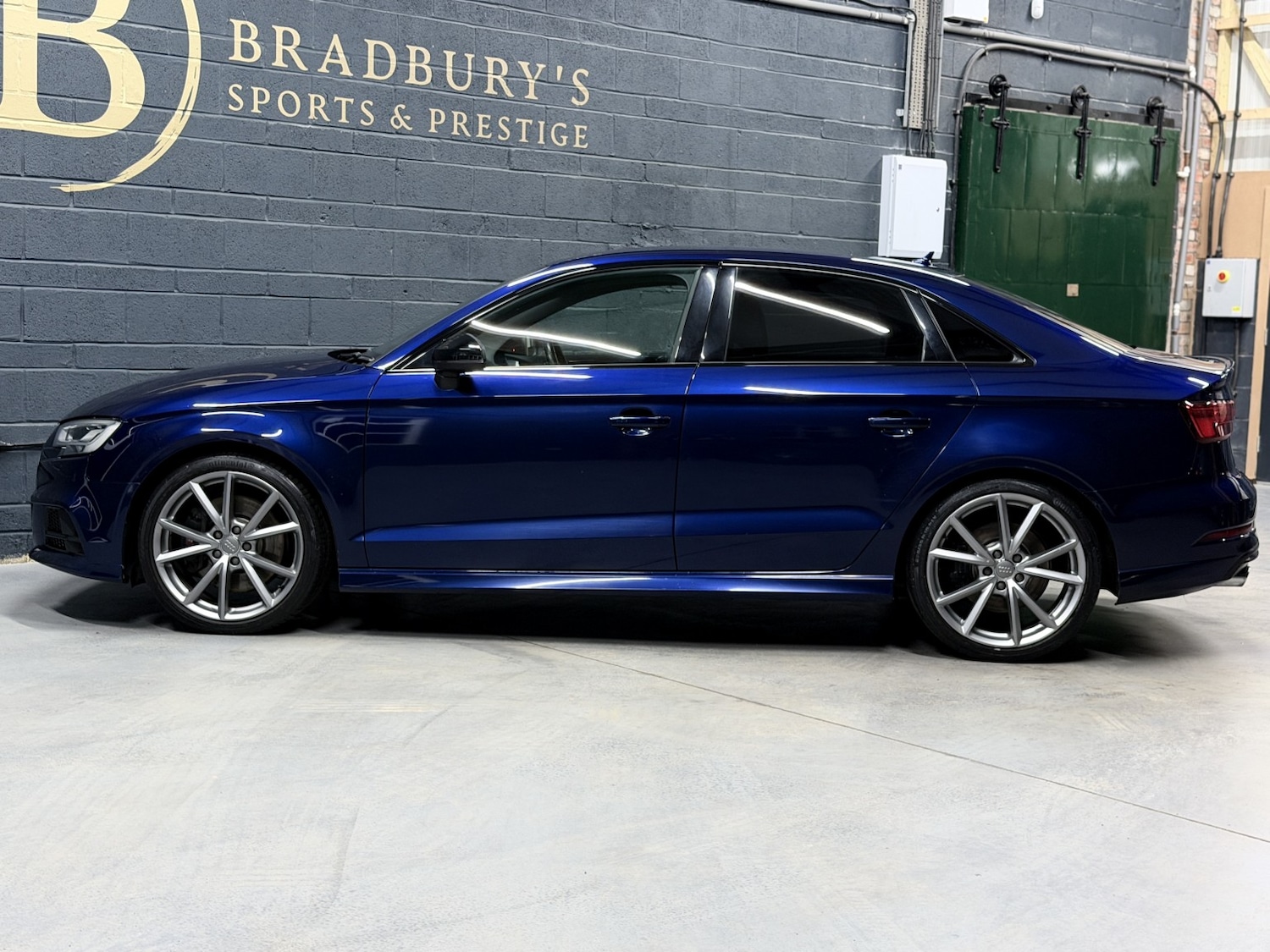 Used Audi S3 2017 for sale - 77261681: Photo 36
