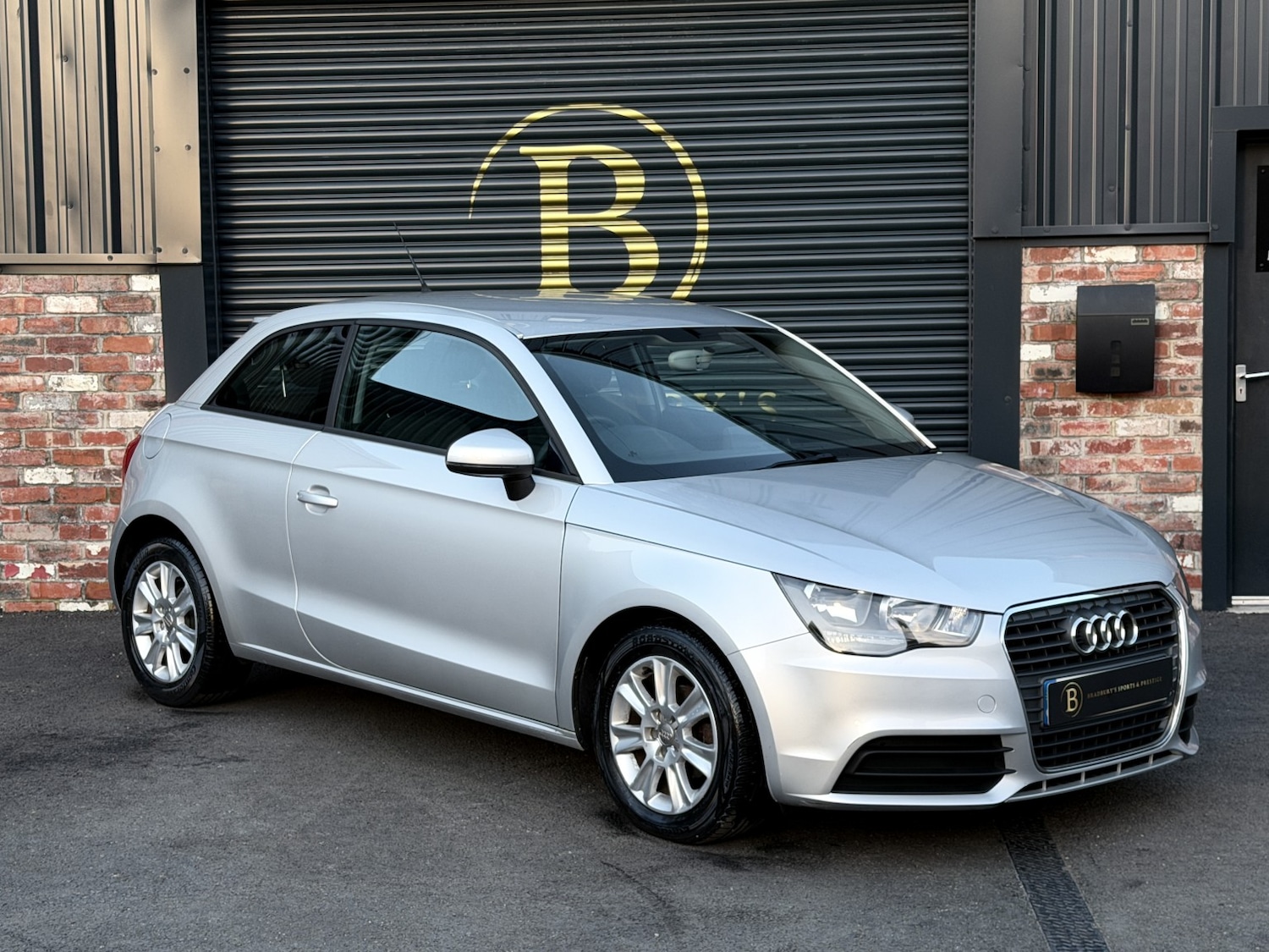 Used Audi A1 2011 for sale - 78084535: Photo 3