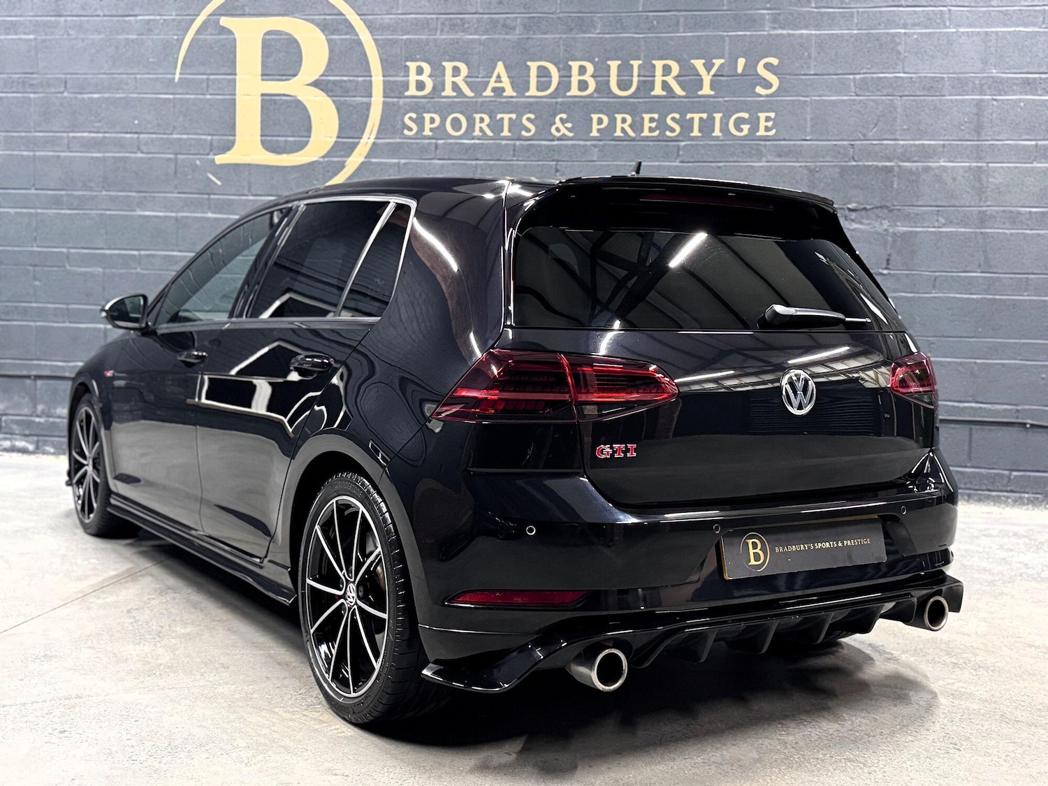 Used Volkswagen Golf 2019 for sale - 76312379: Photo 28