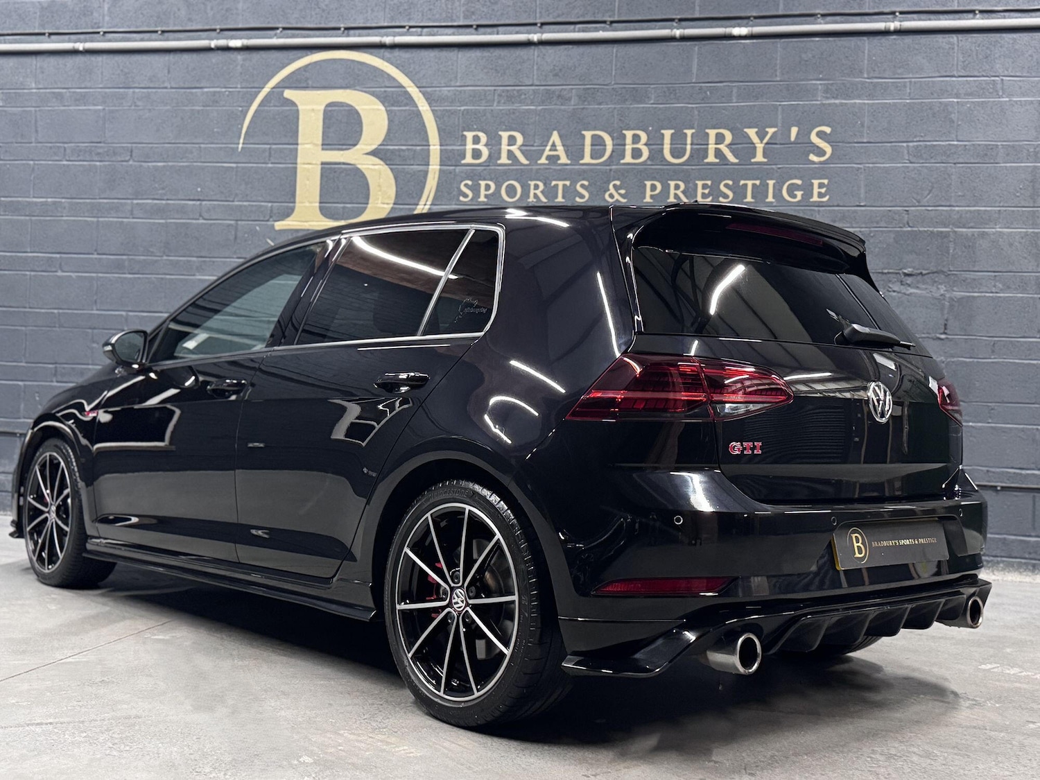 Used Volkswagen Golf 2019 for sale - 76312379: Photo 38