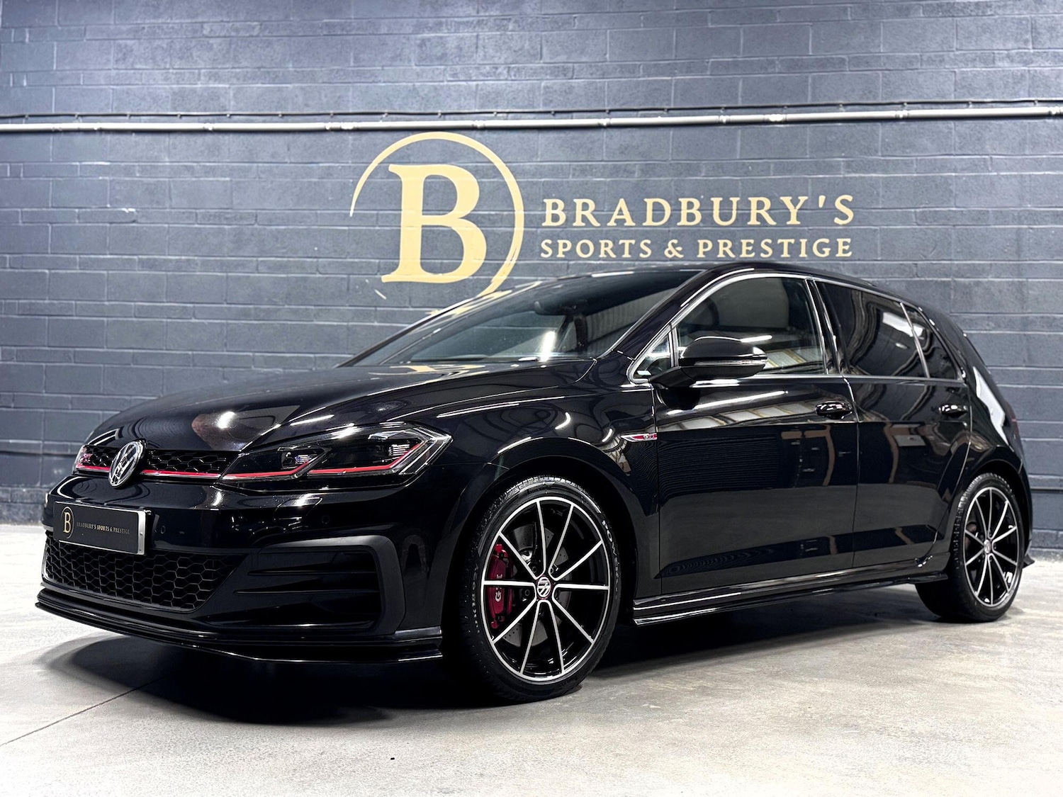 Used Volkswagen Golf 2019 for sale - 76312379: Photo 4