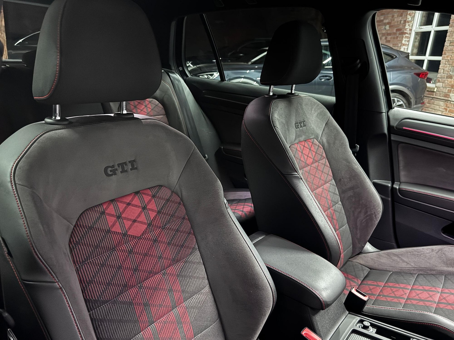 Used Volkswagen Golf 2019 for sale - 76312379: Photo 54