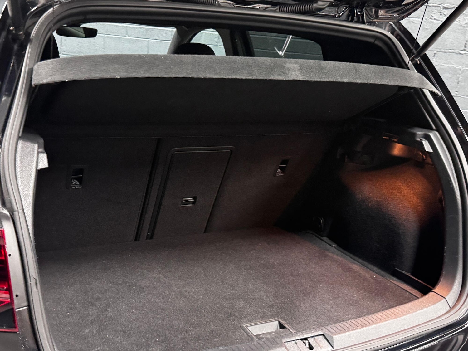 Used Volkswagen Golf 2019 for sale - 76312379: Photo 64