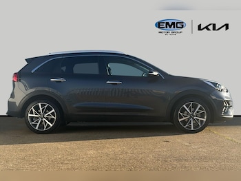 Used Kia Niro 2020 for sale - 76705342: Photo