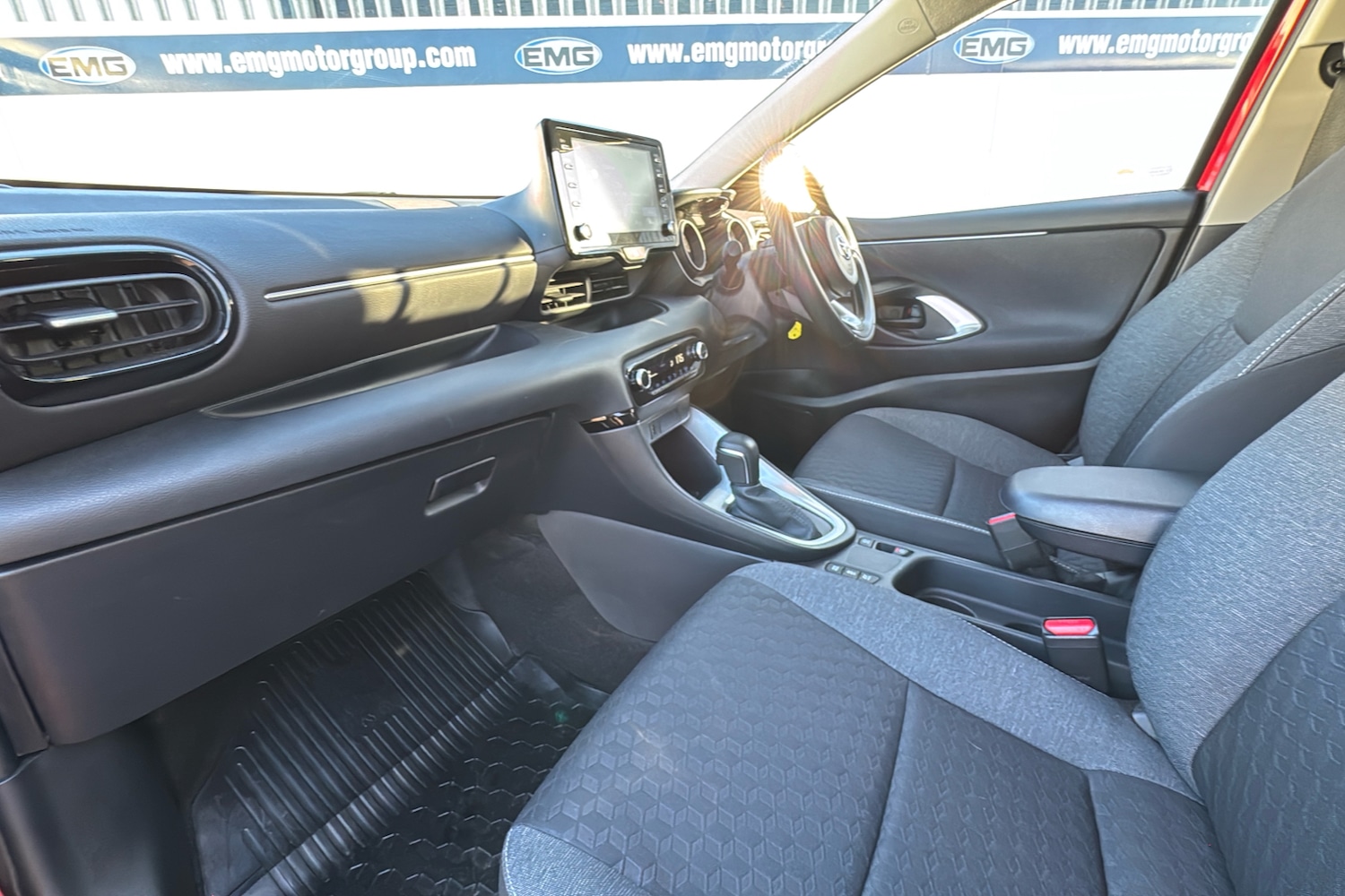 Used Toyota Yaris 2022 for sale - 76916308: Photo 11